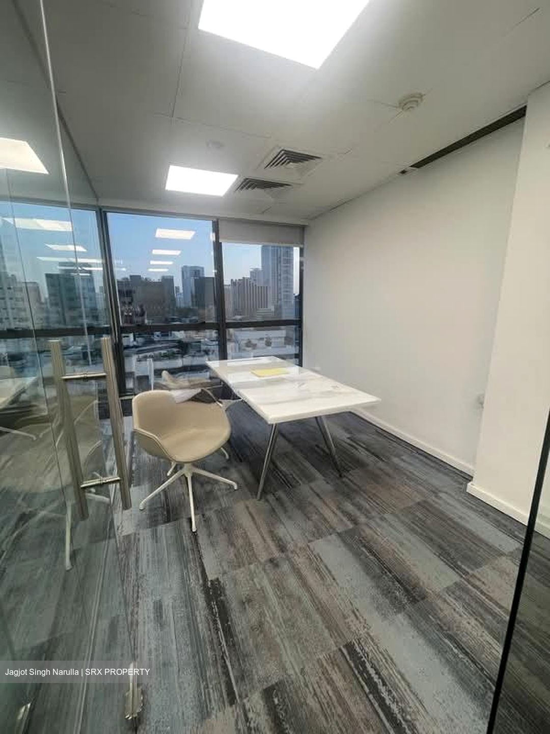 High Street Centre (D6), Office #566268031